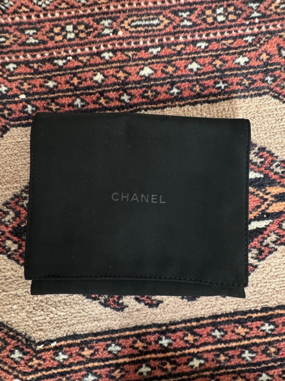 Chanel Star Shaped Clip On Coin Purse Quilted Silver Metallic Lambskin - Picture 3 of 8